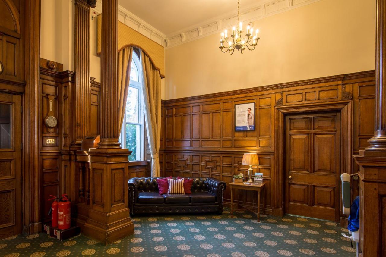 Hotel The Hawkhills (Adults Only) à York Extérieur photo