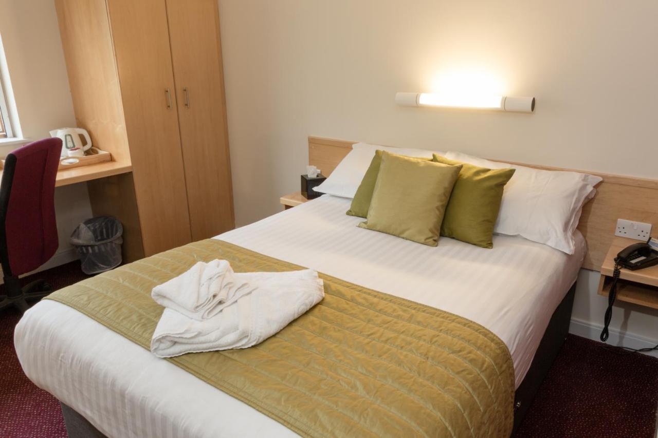 Hotel The Hawkhills (Adults Only) à York Extérieur photo